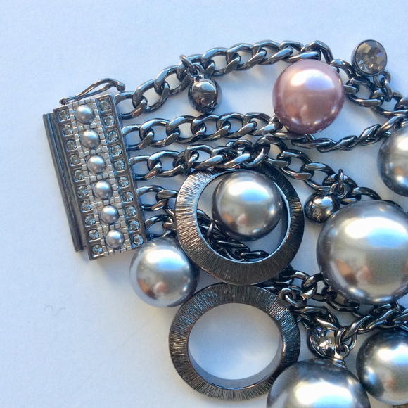 Givenchy Pearl & Circle Bracelet - Picture 2 of 7